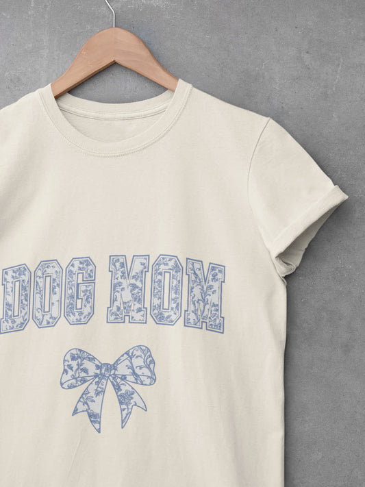 Dog Mom Garment-Dyed Unisex T-Shirt - Casual and Comfortable Pet Lover Tee